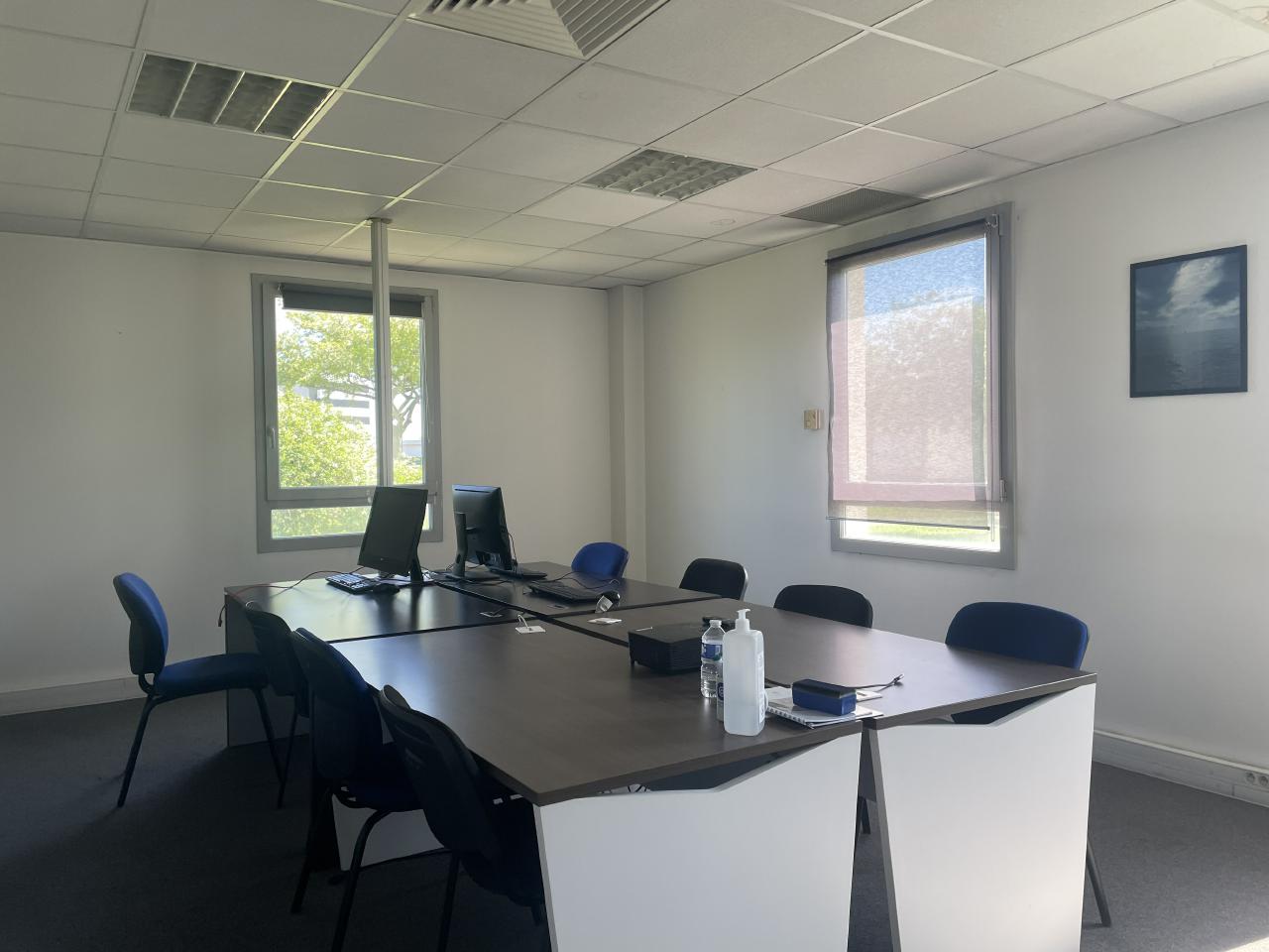 Bureau Saran 251m² Location bureau Saran Loiret OLBUR2422196 3
